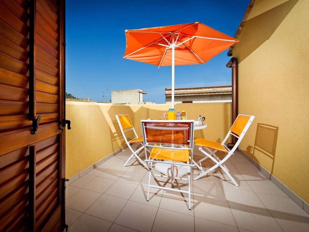 Residence Mareluna Castellammare del Golfo Szoba fotó